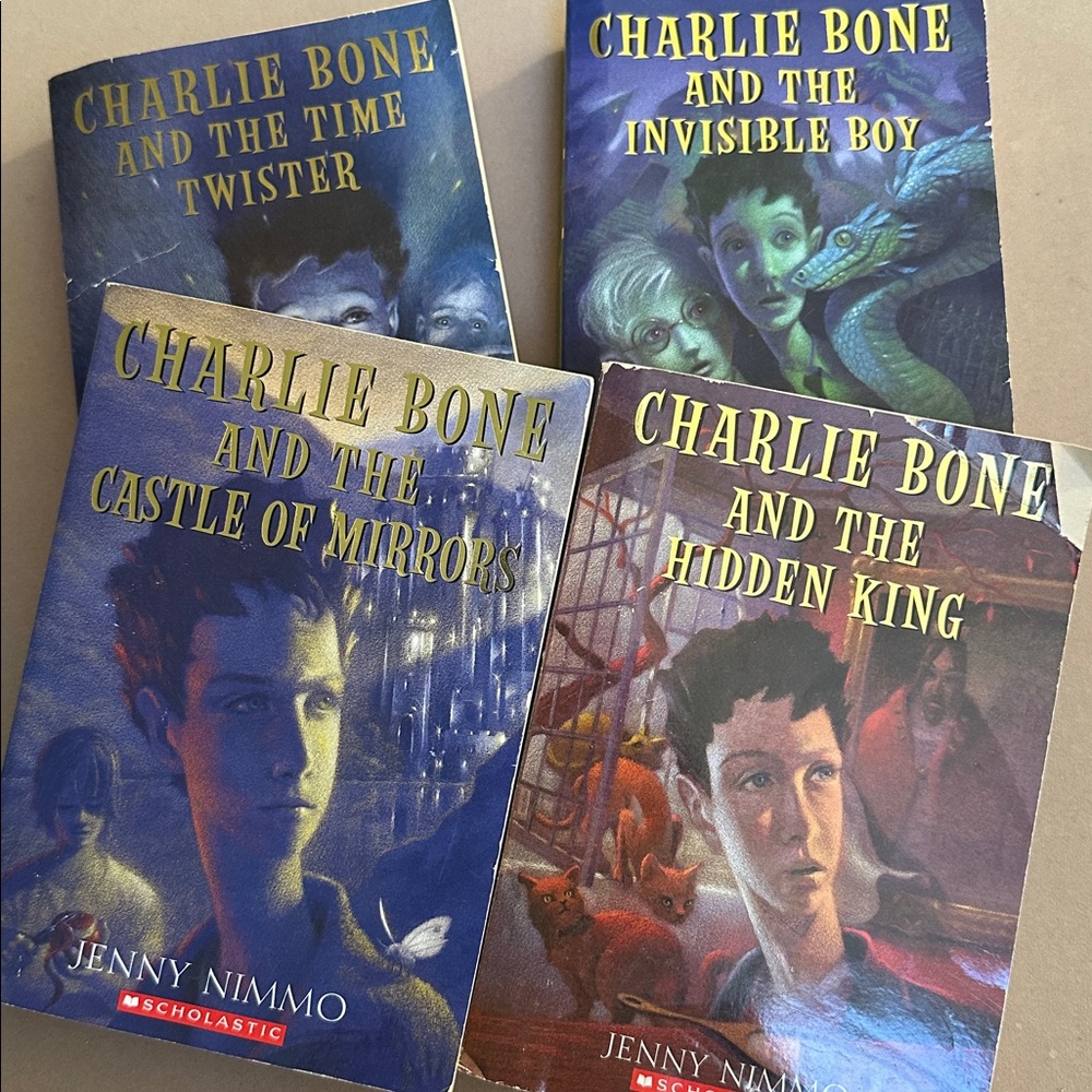 Set of 4 Charlie Bone Books READ DESCRIPTION tween teen scholastic Jenny nimmo